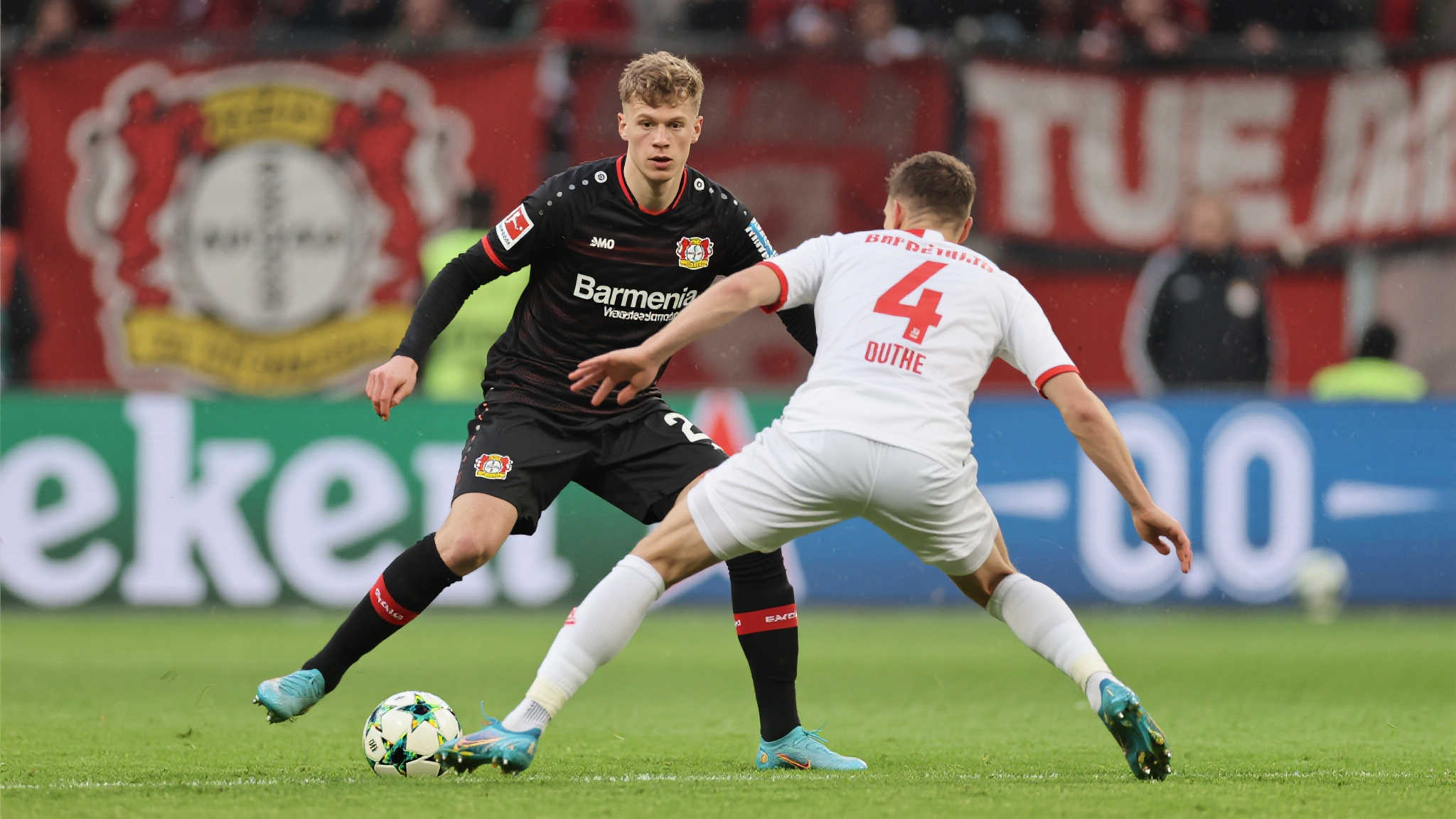 勒沃库森逼近利物浦中卫宽萨签约,冲击队史纪录 勒沃库森逼近利物浦中卫宽萨签约,冲击队史纪录